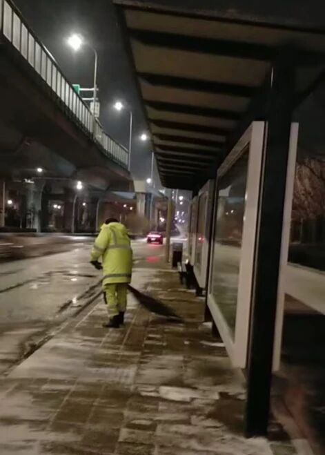 雪落泉城，情暖市中丨济中城发集团清雪纪实(图7)